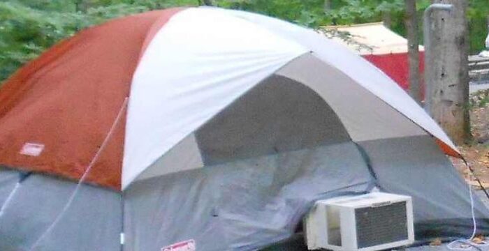 tent with ac port
