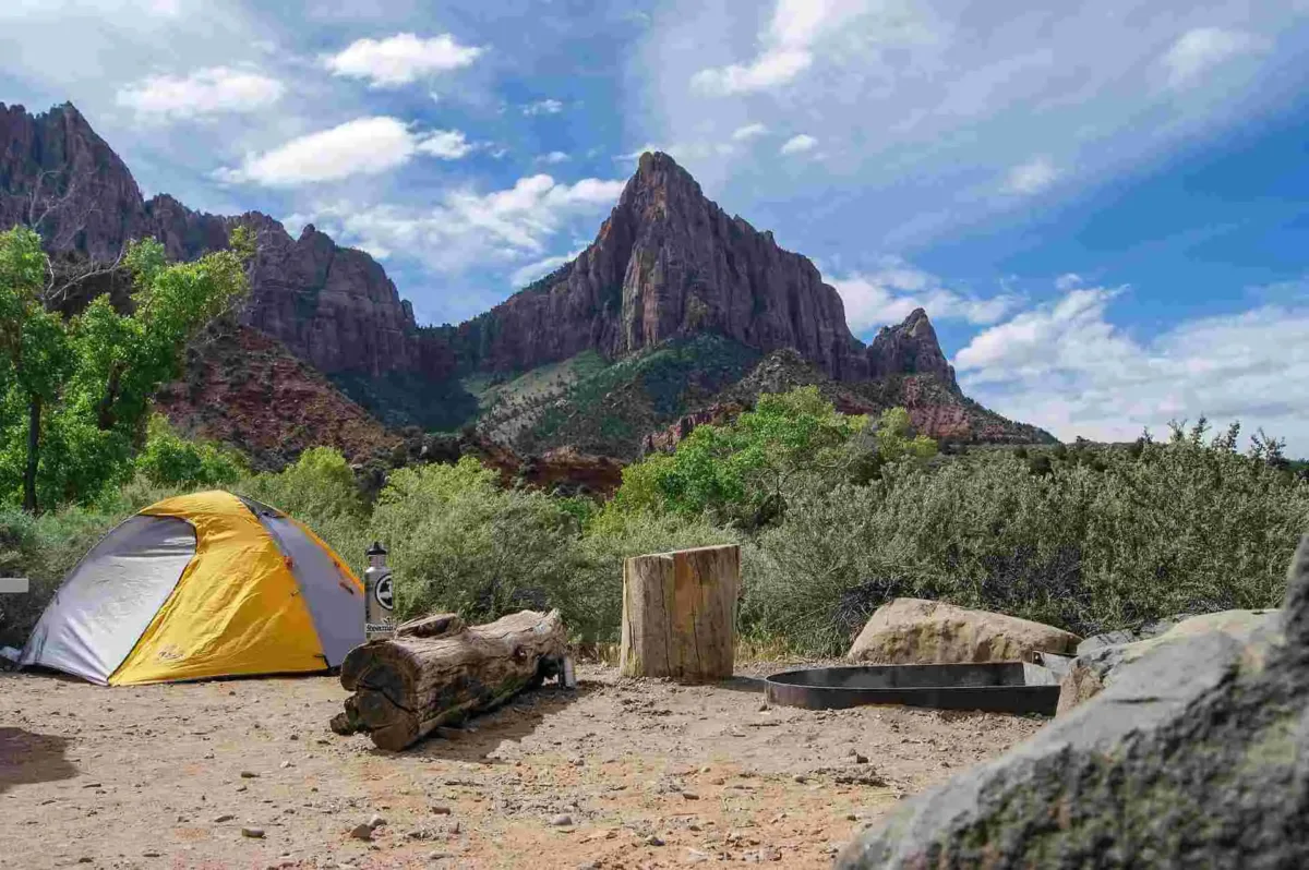 how to keep mosquitoes away from your campsite